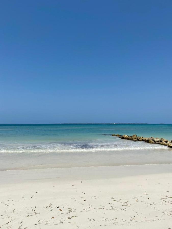 Hotel Carey Beach Baru Cartagena